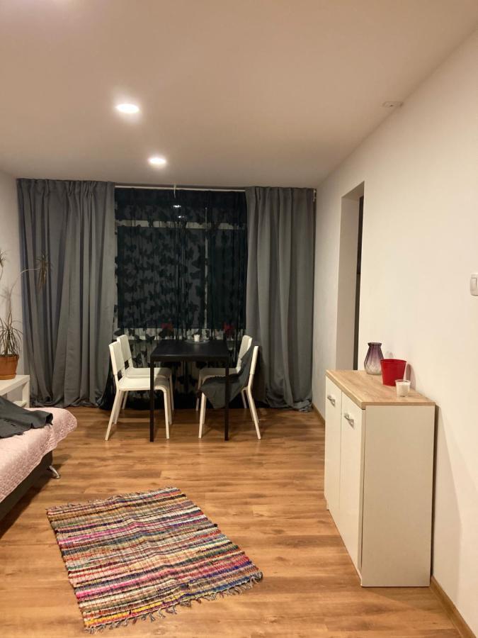 Ferienwohnung Apartamenti Zirnis Cēsis Exterior foto